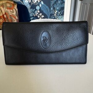 💌 Dior Sophistication: The Black Leather Envelope Wallet